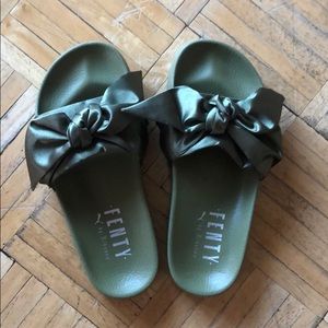 savage fenty slippers